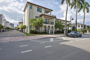 8321 Central Park Boulevard, Doral, FL 33166 - MLS#B26036607