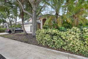 8106 Savannah Circle, Davie, FL 33328 - MLS#B26036641