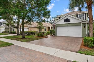 135 Hamilton Terrace, West Palm Beach, FL 33414 - MLS#B26036654