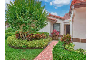 6067 Kings Gate Circle, Delray Beach, FL 33484 - MLS#B26036706