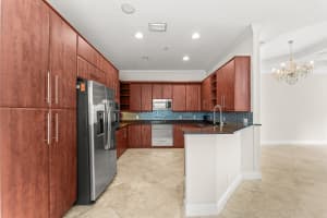 210 69th Circle, Boca Raton, FL 33487 - MLS#B26036717