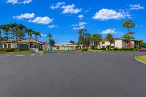 303 Knotty Pine Circle, Greenacres, FL 33463 - MLS#B26036778