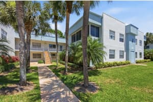442 Normandy J, Delray Beach, FL 33484, Delray Beach, FL 33484 - MLS#B26036818