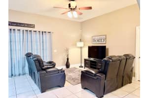 1206 10th Street, Okeechobee, FL 34974 - MLS#B26036822