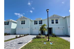 632 Salisbury Circle, Fort Pierce, FL 34982 - MLS#B26036826