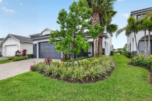 329 Fascino Circle, Port Saint Lucie, FL 34984 - MLS#B26036876