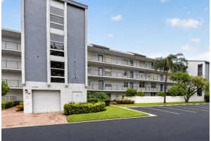 14701 Cumberland Drive, Delray Beach, FL 33446 - MLS#B26036902