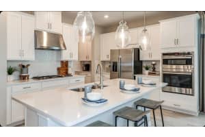 592 Ranch Oak Circle, Port Saint Lucie, FL 34984 - MLS#B26036975