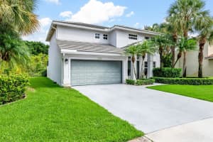 1526 Club Drive, Wellington, FL 33414 - MLS#B26036988