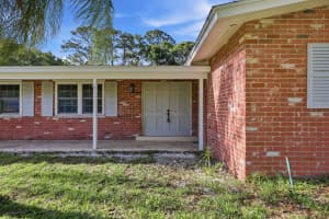 2726 6th Place, Vero Beach, FL 32968 - MLS#B26037021