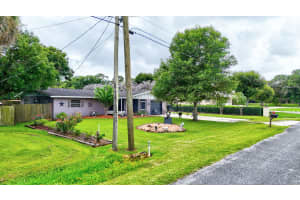 5773 Starcher Avenue, Fort Pierce, FL 34947 - MLS#B26037022