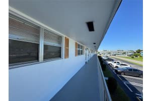 1116 Lake Terrace, Boynton Beach, FL 33426 - MLS#B26037024