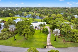 441 Town Terrace, Jensen Beach, FL 34957 - MLS#B26037066