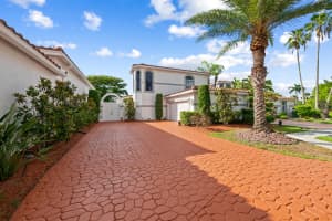 980 Bel Aire Dr Terrace, Pembroke Pines, FL 33027 - MLS#B26037099