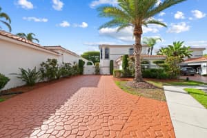 980 Bel Aire Dr Terrace, Pembroke Pines, FL 33027 - MLS#B26037099