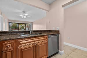 1524 Lake Crystal Drive, Royal Palm Beach, FL 33411 - MLS#B26037100