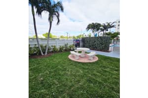 200 Birch Road, Fort Lauderdale, FL 33316 - MLS#B26037117