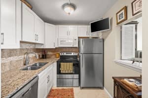 175 Suffolk E, Boca Raton, FL 33434, Boca Raton, FL 33434 - MLS#B26037123