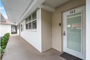 911 Gardenia Drive, Delray Beach, FL 33483 - MLS#B26037154