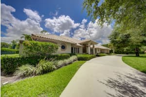 13406 Doubletree Circle, Wellington, FL 33414 - MLS#B26037165