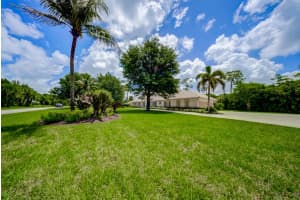 13406 Doubletree Circle, Wellington, FL 33414 - MLS#B26037165