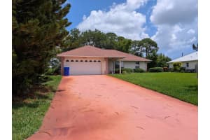 1036 18th Street, Vero Beach, FL 32962 - MLS#B26037172