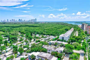2350 135th Street, North Miami, FL 33181 - MLS#B26037195