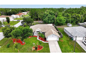 1571 Hunnicut Avenue, Port Saint Lucie, FL 34953 - MLS#B26037225
