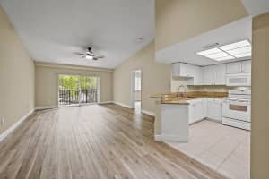 1100 Crestwood Ct Court, Royal Palm Beach, FL 33411 - MLS#B26037239