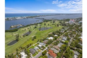 422 Lakeside Drive, Lake Worth Beach, FL 33460 - MLS#B26037253