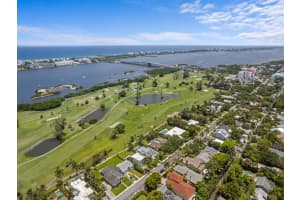 422 Lakeside Drive, Lake Worth Beach, FL 33460 - MLS#B26037253