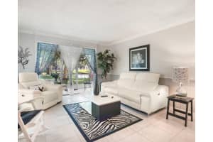9281 Sunrise Lakes Boulevard, Sunrise, FL 33322 Sold 06/05/26