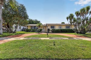 241 68th Terrace, Hollywood, FL 33024 - MLS#B26037339