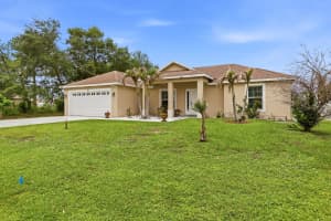 713 Biscayne Drive, Port Saint Lucie, FL 34983 - MLS#B26037349