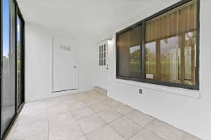 319 Knotty Pine Circle, Greenacres, FL 33463 - MLS#B26037385