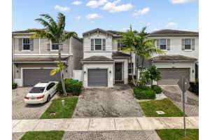 4805 Nw 48th Terrace, Tamarac, Fl 33319, Tamarac