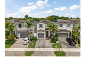 4805 48th Terrace, Tamarac, FL 33319 - MLS#B26037390