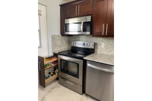 5700 2nd Avenue, Boca Raton, FL 33487 - MLS#B26037479