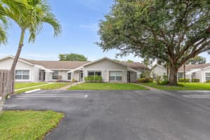 2737 Zorno Way, Delray Beach, FL 33445 - MLS#B26037482