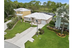 9205 Woods End Place, Jupiter, FL 33469 - MLS#B26037496