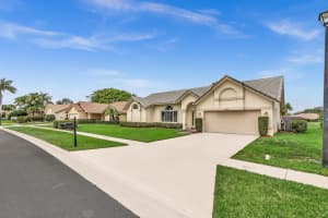 10201 Canoe Brook Circle, Boca Raton, FL 33498 - MLS#B26037505