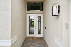 9812 Spruce Woods Drive, Boynton Beach, FL 33473 - MLS#B26037522