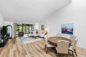 61 Eastgate Drive, Boynton Beach, FL 33436 - MLS#B26037537