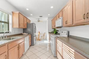 5605 Forest Oaks Terrace, Delray Beach, FL 33484 - MLS#B26037543