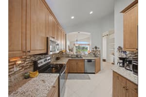 806 Rutherford Court, Port Saint Lucie, FL 34983 - MLS#B26037554