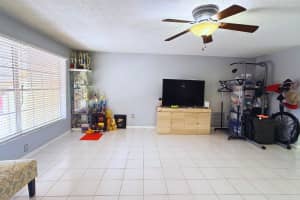22652 SW 64th Way, Boca Raton, FL 33428, - MLS#B26037616