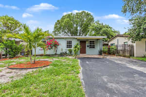 604 14th Place, Fort Lauderdale, FL 33304 - MLS#B26037635