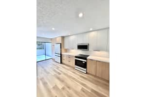 21547 Altamira Avenue, Boca Raton, FL 33433 - MLS#B26037643