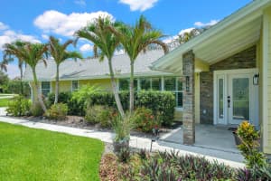 7986 Trenton Avenue, Hobe Sound, FL 33455 - MLS#B26037733
