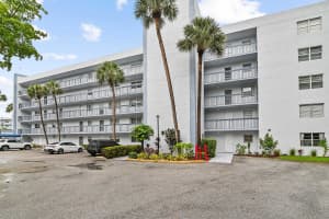 6400 2nd Avenue, Boca Raton, FL 33487 - MLS#B26037806